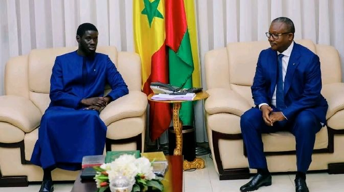 Guinée Bissau: le président Bassirou Diomaye Faye «chaleureusement accueilli» par son homologue Umaru Sissoco Embalo
