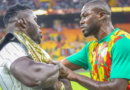 Le Champion du monde Reug Reug a présenté sa ceinture aux Lions et au public du Stade Abdoulaye Wade !