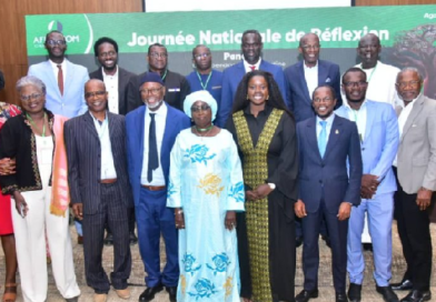 Démocratie sénégalaise : entre modèle reconnu et urgences de refondation Démocratie sénégalaise : entre modèle reconnu et urgences de refondation