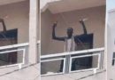 Cité Fadia : un homme décède après une agression à l’arme blanche, son frère poursuivi pour meurtre Cité Fadia : un homme décède après une agression à l’arme blanche, son frère poursuivi pour meurtre