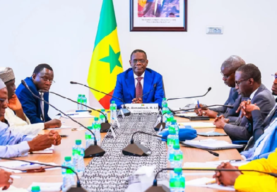 À la Primature, Ahmadou Al Aminou Lo fixe les bases de la collaboration À la Primature, Ahmadou Al Aminou Lo fixe les bases de la collaboration