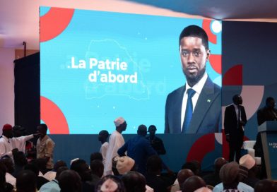Sénégal: « Kiiraay », le nouveau parti du président Bassirou Diomaye Faye officiellement créé, en rupture avec Ousmane Sonko Sénégal: « Kiiraay », le nouveau parti du président Bassirou Diomaye Faye officiellement créé, en rupture avec Ousmane Sonko