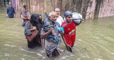 Bangladesh: 50 morts et des milliers de déplacés Bangladesh: 50 morts et des milliers de déplacés