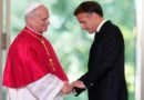 Stade de France, messe à la Concorde… le coût de la visite du pape en France grimpe et l&rsquo;Église peine à suivre