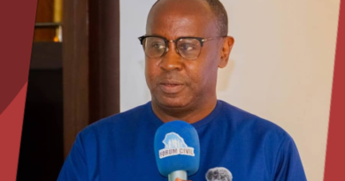 Crise de la presse au Sénégal : Adama Sow interpelle le Premier ministre sur les enfants privés d’école Crise de la presse au Sénégal : Adama Sow interpelle le Premier ministre sur les enfants privés d’école