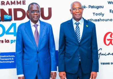 Ahmadou Al Aminou Lô à Conakry pour représenter le Sénégal à la fête de l’indépendance de la Guinée Ahmadou Al Aminou Lô à Conakry pour représenter le Sénégal à la fête de l’indépendance de la Guinée