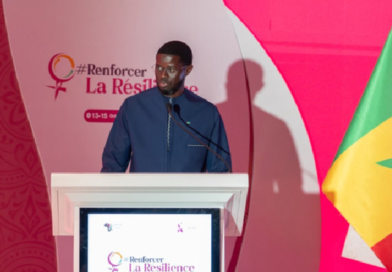 Lancement Building Resilience : Bassirou Diomaye Faye salue « une action réelle sur le terrain » de Marie Khone Faye Lancement Building Resilience : Bassirou Diomaye Faye salue « une action réelle sur le terrain » de Marie Khone Faye