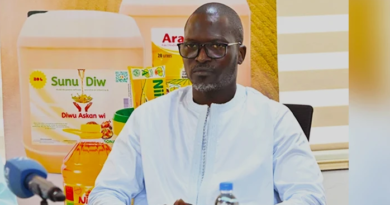 La SONACOS a besoin de 100 milliards CFA pour acheter 250 000 tonnes de graines d’arachide en 2026-2027 La SONACOS a besoin de 100 milliards CFA pour acheter 250 000 tonnes de graines d’arachide en 2026-2027