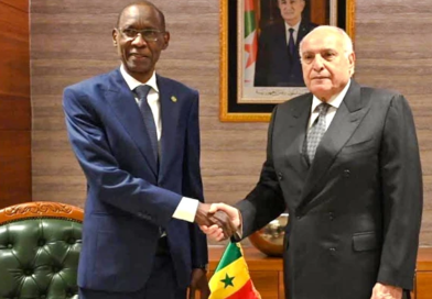 A Alger, le Sénégal et l’Algérie signent quinze accords et mémorandums d’entente A Alger, le Sénégal et l’Algérie signent quinze accords et mémorandums d’entente
